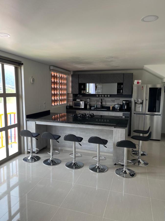 Apartamento De Lujo Apartment Guatape Ngoại thất bức ảnh